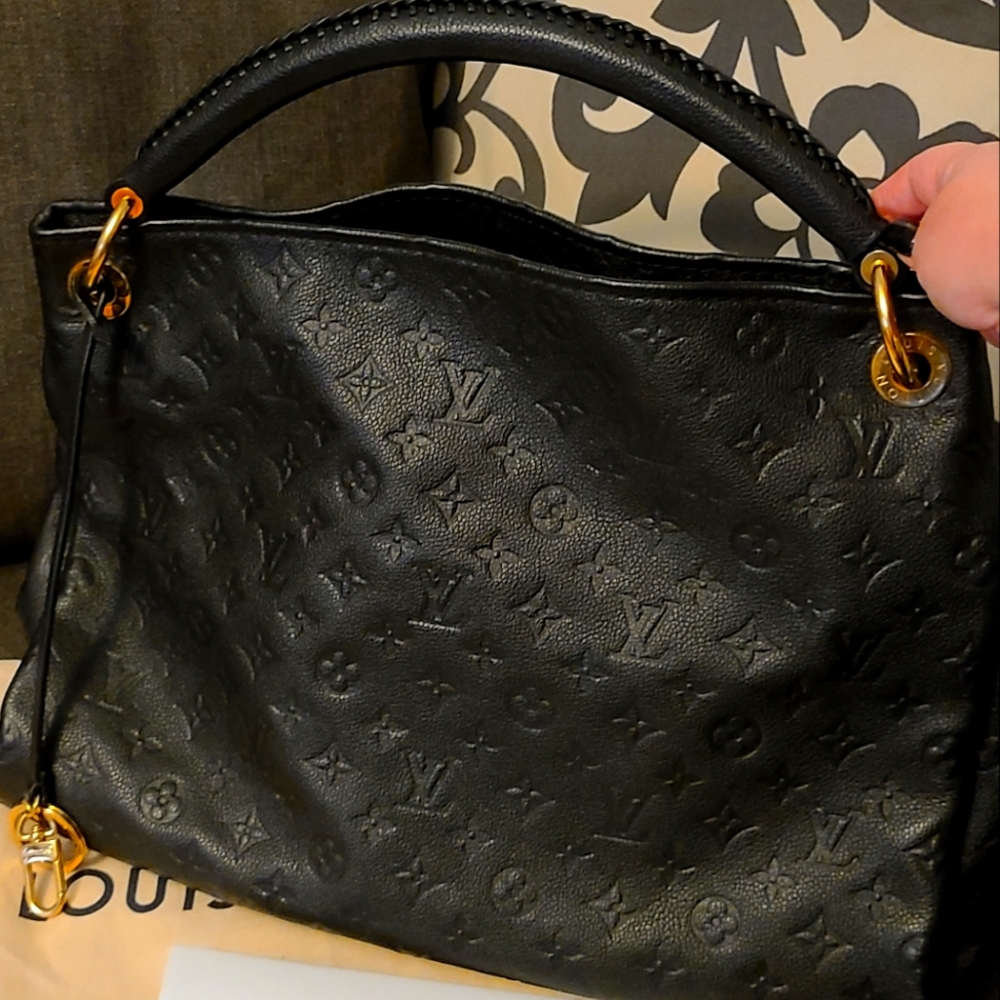 Louis Vuitton Artsy Empreinte Noir